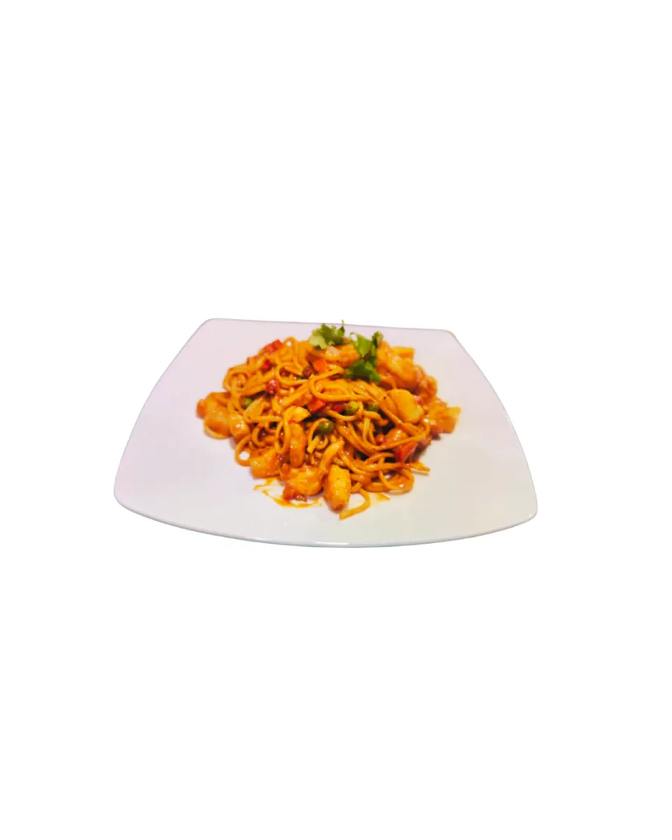 Tallarines en Salsa de Mariscos