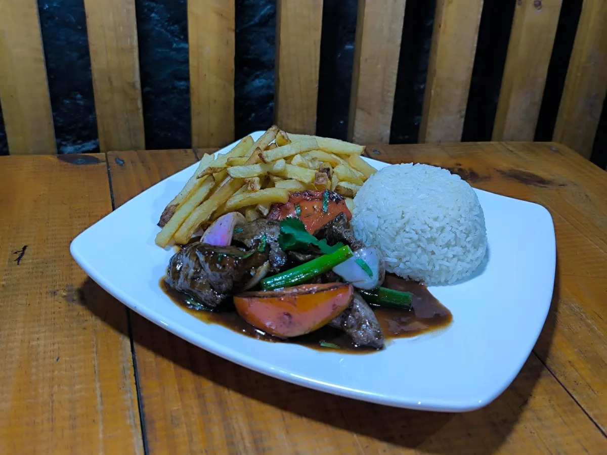 Lomo Saltado